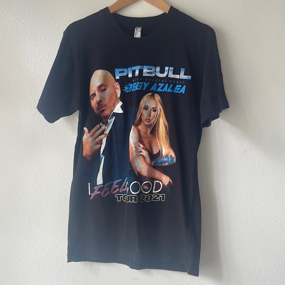 Pitbull/ Iggy Azalea I Feel Good Tour 2021 Merch